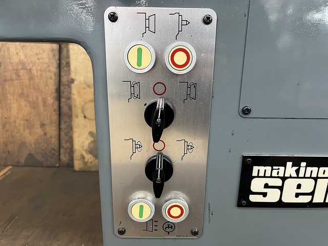 MAKINO YGR-25 Tool Grinder Image 11