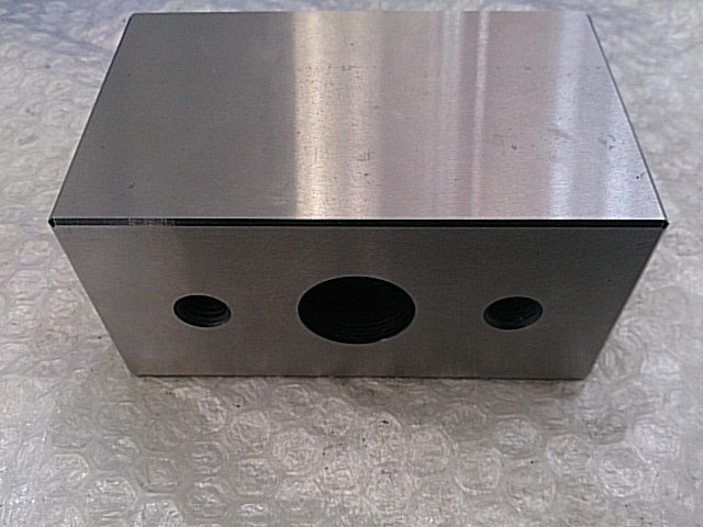 田倉工具製作所 C20×75×60 Block Image 4