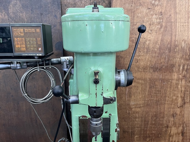 INOUE KOKI IV-600R Vertical Milling Machine Image 2