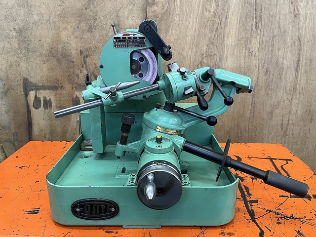 藤田製作所 DG25B 工具研削盤 の画像 1枚目