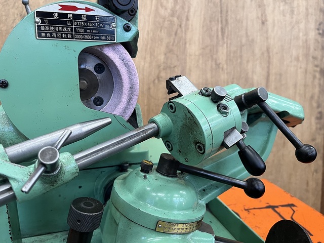 藤田製作所 DG25B 工具研削盤 の画像 3枚目