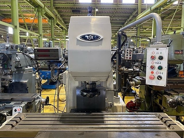 遠州 VE Vertical Milling Machine Image 3