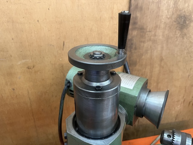 飯田鐵工所 GT-200FR 工具研削盤 の画像 5枚目