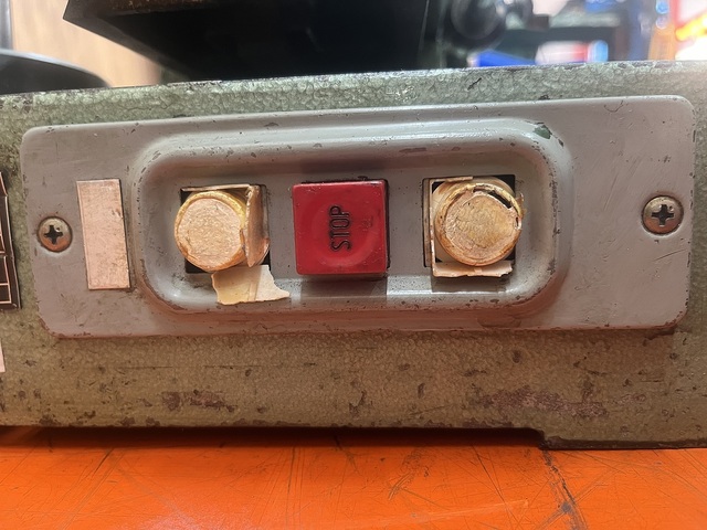 飯田鐵工所 GT-200FR 工具研削盤 の画像 6枚目