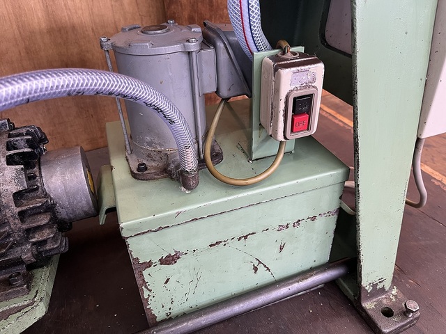 TAKAMAZ Machinery T850K Desktop Lathe Image 8