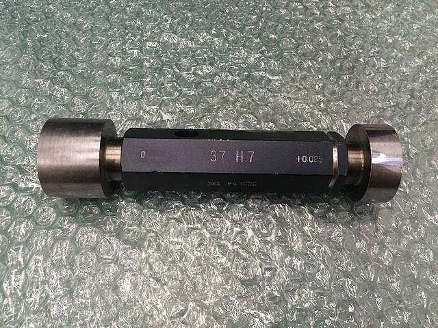 ＫＫＳ 37 Screw/Stopper Image 1