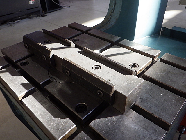 AMADA SPH-30C Press Brake/Bender Image 4