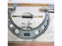 Mitutoyo OM-200 Cutting/Turning tools 21810223 Image