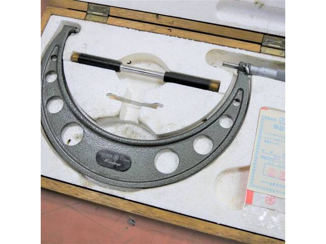 Mitutoyo 200-225mm Cutting/Turning tools Image 2