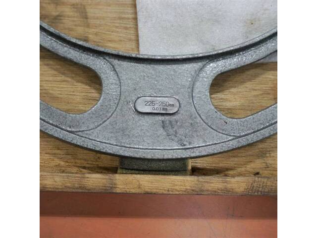 Mitutoyo 225-250mm Cutting/Turning tools Image 3