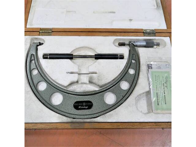Mitutoyo OM-225 Cutting/Turning tools Image 2