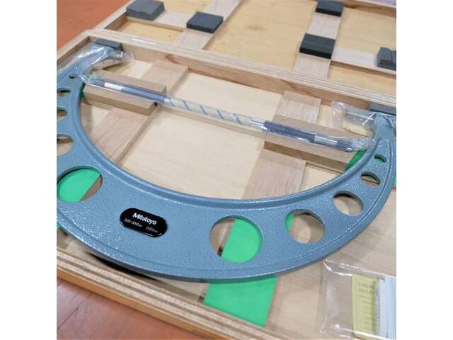 Mitutoyo OM-350 Cutting/Turning tools Image 5