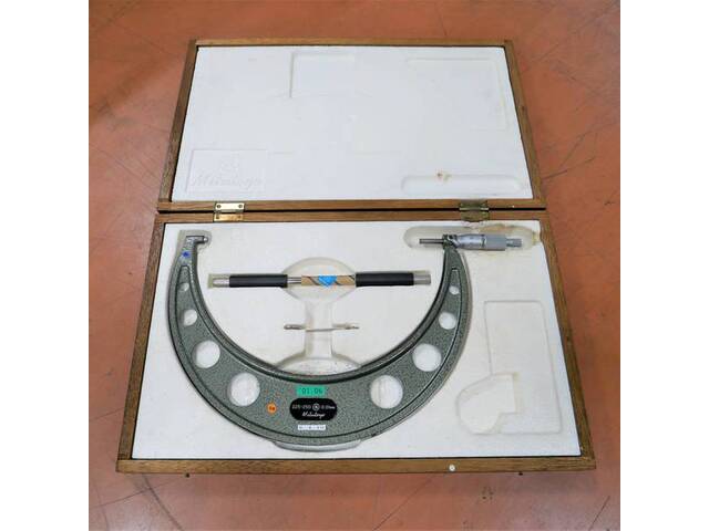 Mitutoyo OM-250 Cutting/Turning tools Image 1
