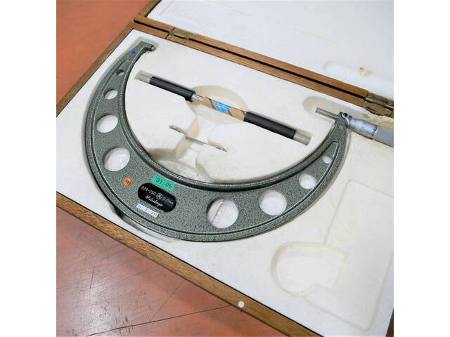 Mitutoyo OM-250 Cutting/Turning tools Image 3