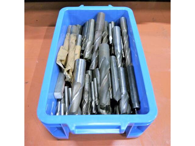 不明 - Cutting/Turning tools Image 1