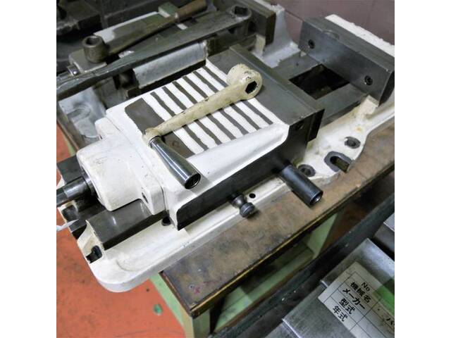TAKEDA MACHINE TOOLS 205 Vice Image 1