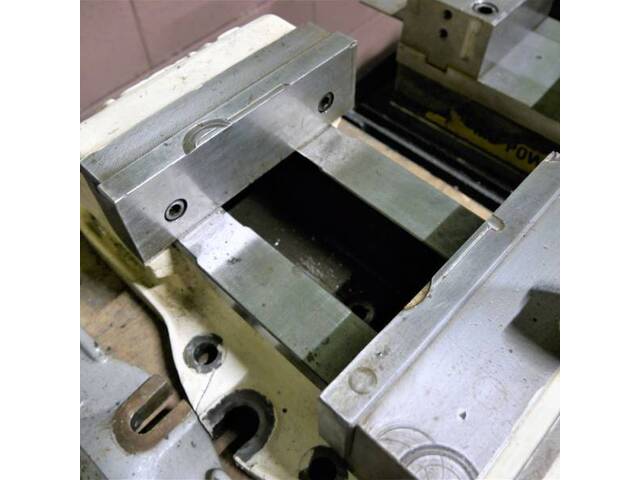 TAKEDA MACHINE TOOLS 205 Vice Image 3