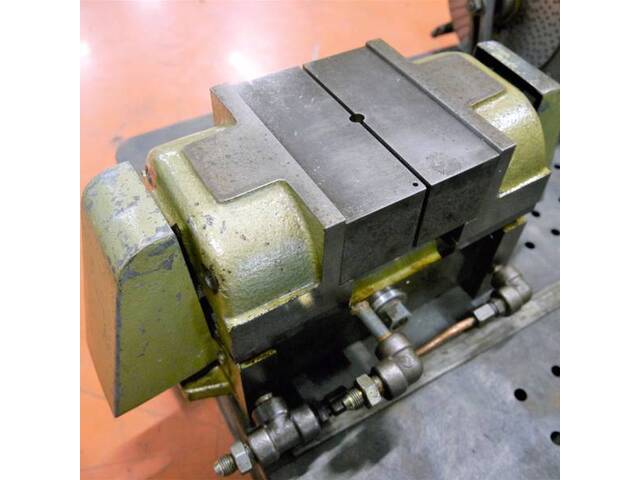 不明 φ135 Vice Image 2