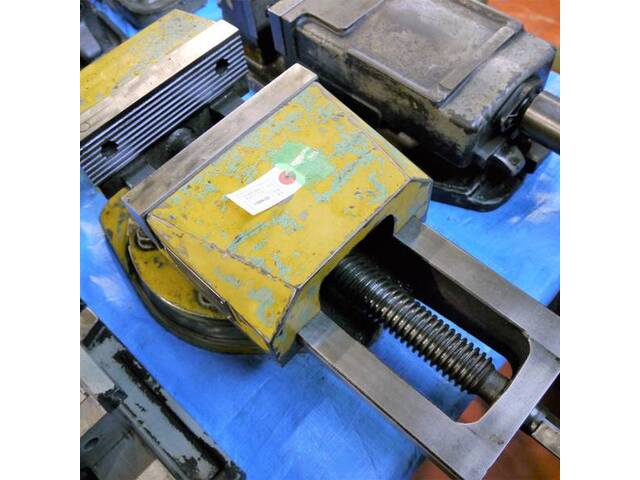 不明 7200-0220-01 Vice Image 1
