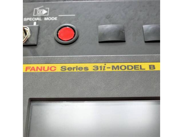 OKK VP600 Vertical Machining Center Image 6