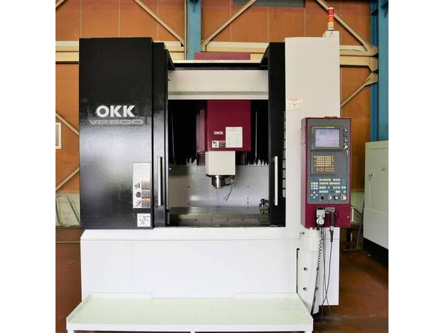 OKK VP600 立型マシニングセンタ の画像 1枚目