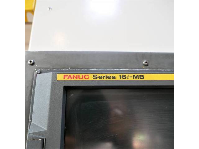 FANUC α-T21iDL Vertical Machining Center Image 5