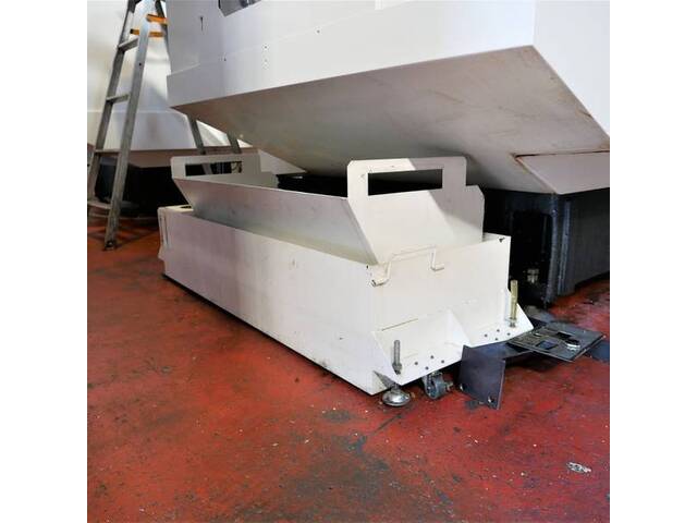 FANUC α-T21iDL Vertical Machining Center Image 12