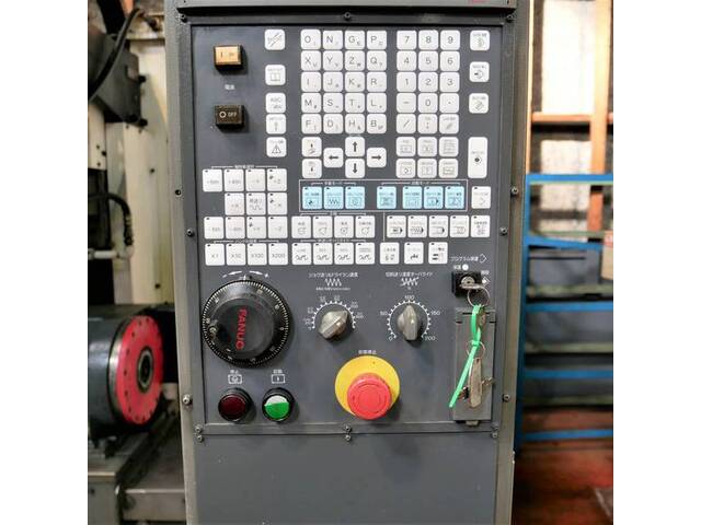 FANUC α-T21iFL Vertical Machining Center Image 4