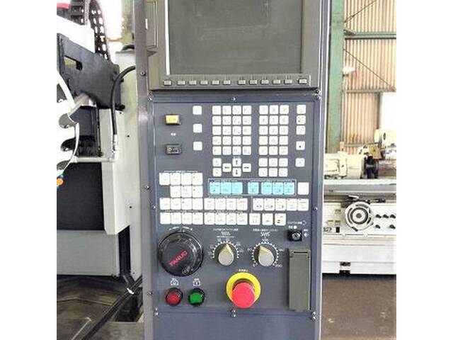 FANUC α-T21iDL Vertical Machining Center Image 4
