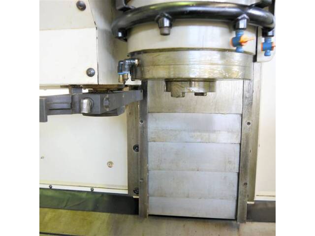 三菱重工 M-V50D Vertical Machining Center Image 9