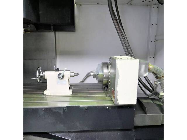 MAZAK VCN-510C Vertical Machining Center Image 4