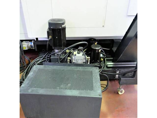 MAZAK VCN-510C Vertical Machining Center Image 6