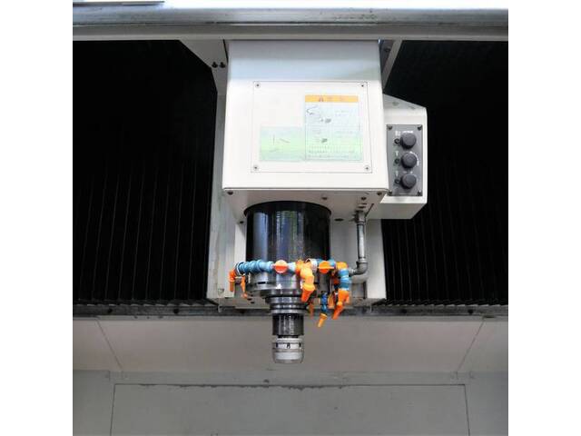 Okuma MB-56VB-H Vertical Machining Center Image 5