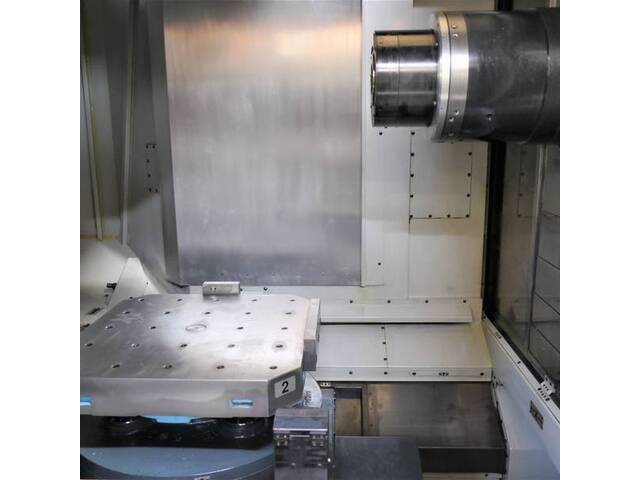 MAKINO a81 Horizontal Machining Center Image 4