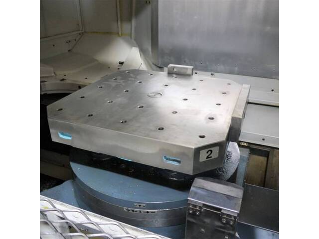 MAKINO a81 Horizontal Machining Center Image 6