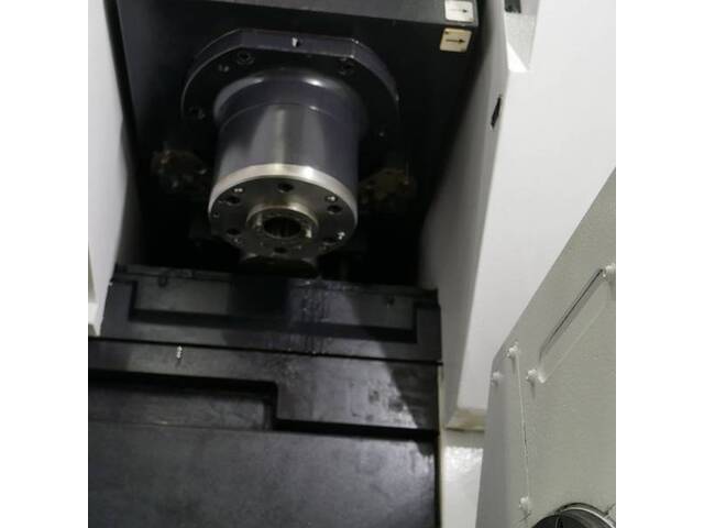 MAZAK VARIAXIS i-500 5Axis Machining Center Image 9