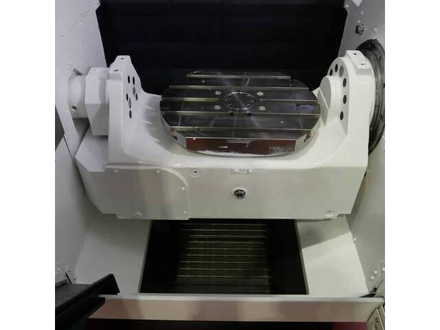 MAZAK VARIAXIS i-500 5Axis Machining Center Image 8