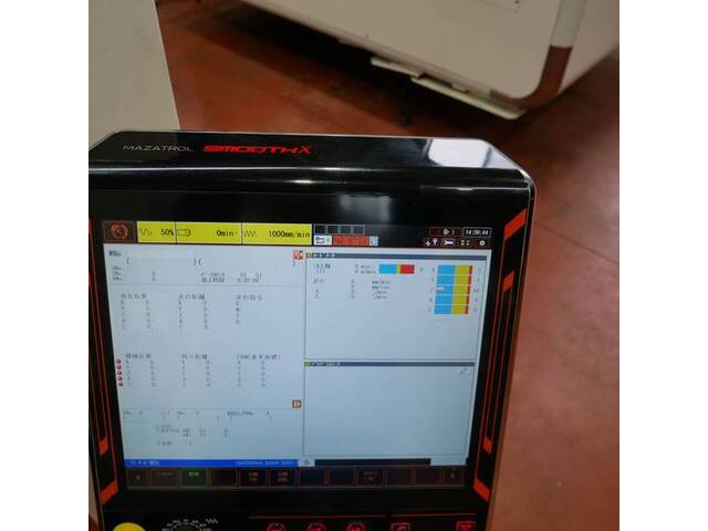 ヤマザキマザック VARIAXIS i-500 5軸マシニングセンタ の画像 8枚目