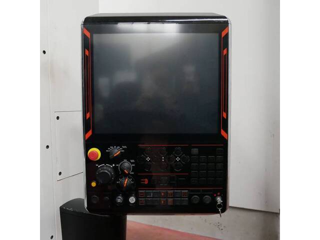 MAZAK VARIAXIS i-500 5Axis Machining Center Image 3