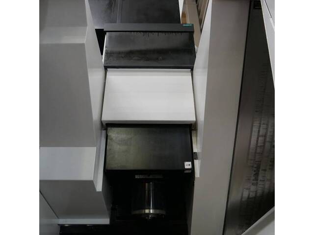 MAZAK VARIAXIS i-500 5Axis Machining Center Image 6