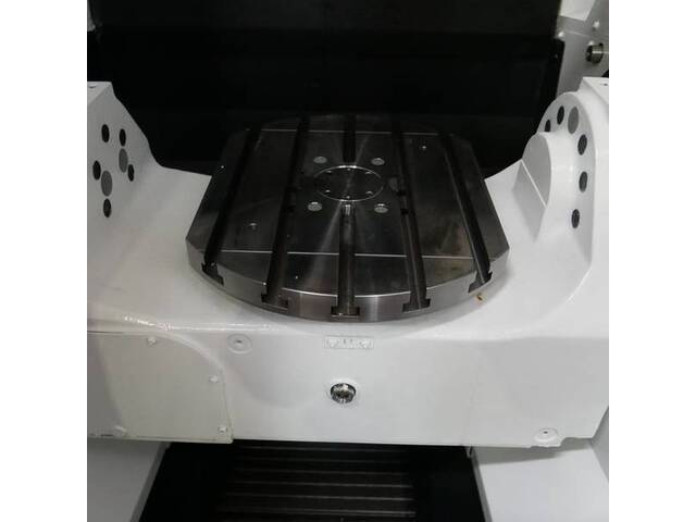 MAZAK VARIAXIS i-500 5Axis Machining Center Image 7