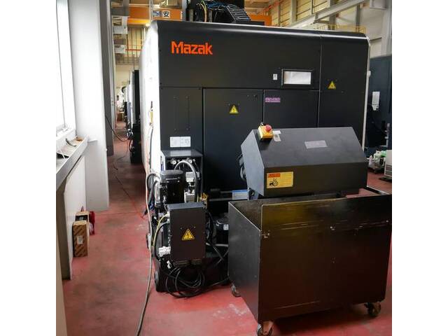 MAZAK VARIAXIS i-500 5Axis Machining Center Image 9