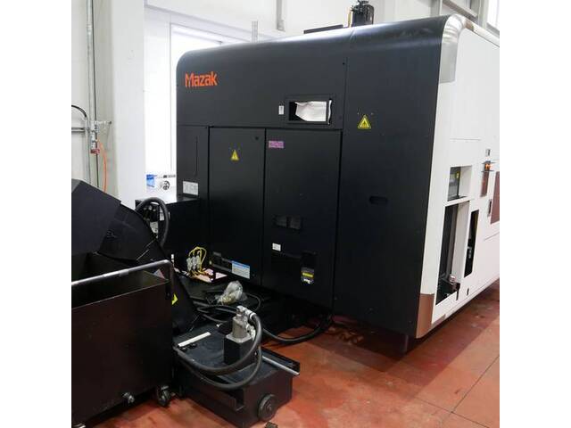 MAZAK VARIAXIS i-500 5Axis Machining Center Image 2