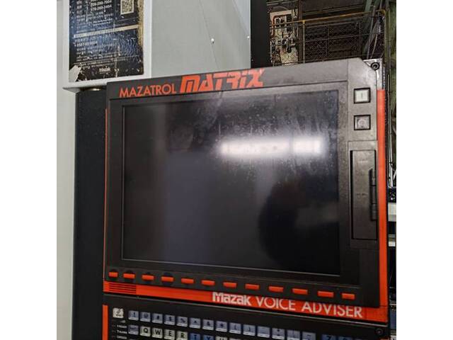 ヤマザキマザック VARIAXIS 500-5X? 5軸マシニングセンタ の画像 4枚目