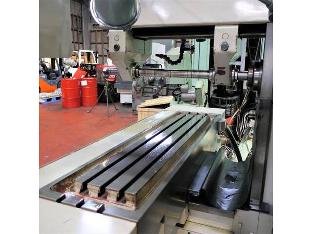 OKUMA & HOWA FM-30H NC Vertical Milling Machine Image 9
