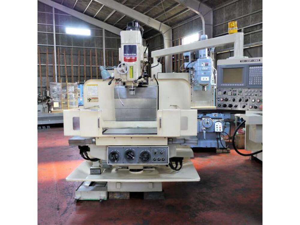 OKUMA & HOWA FMR-40 NC Vertical Milling Machine