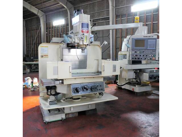 OKUMA & HOWA FMR-40 NC Vertical Milling Machine Image 2