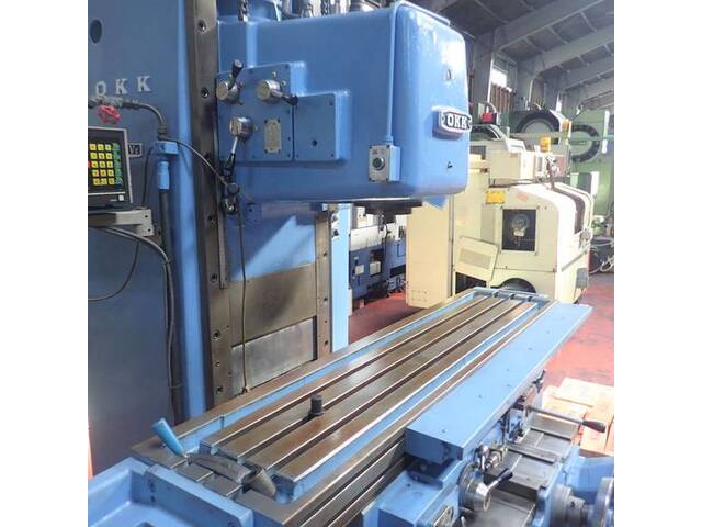 OKK MH-3V-2 Vertical Milling Machine Image 3