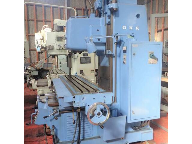 OKK MH-3V-2 Vertical Milling Machine Image 12