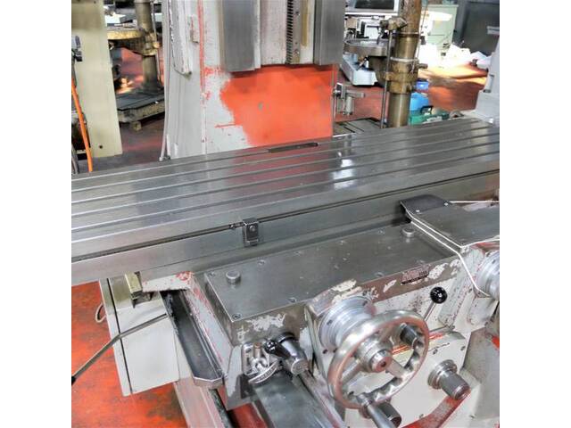 YAMASAKI GIKEN YZ-8C Vertical Milling Machine Image 8